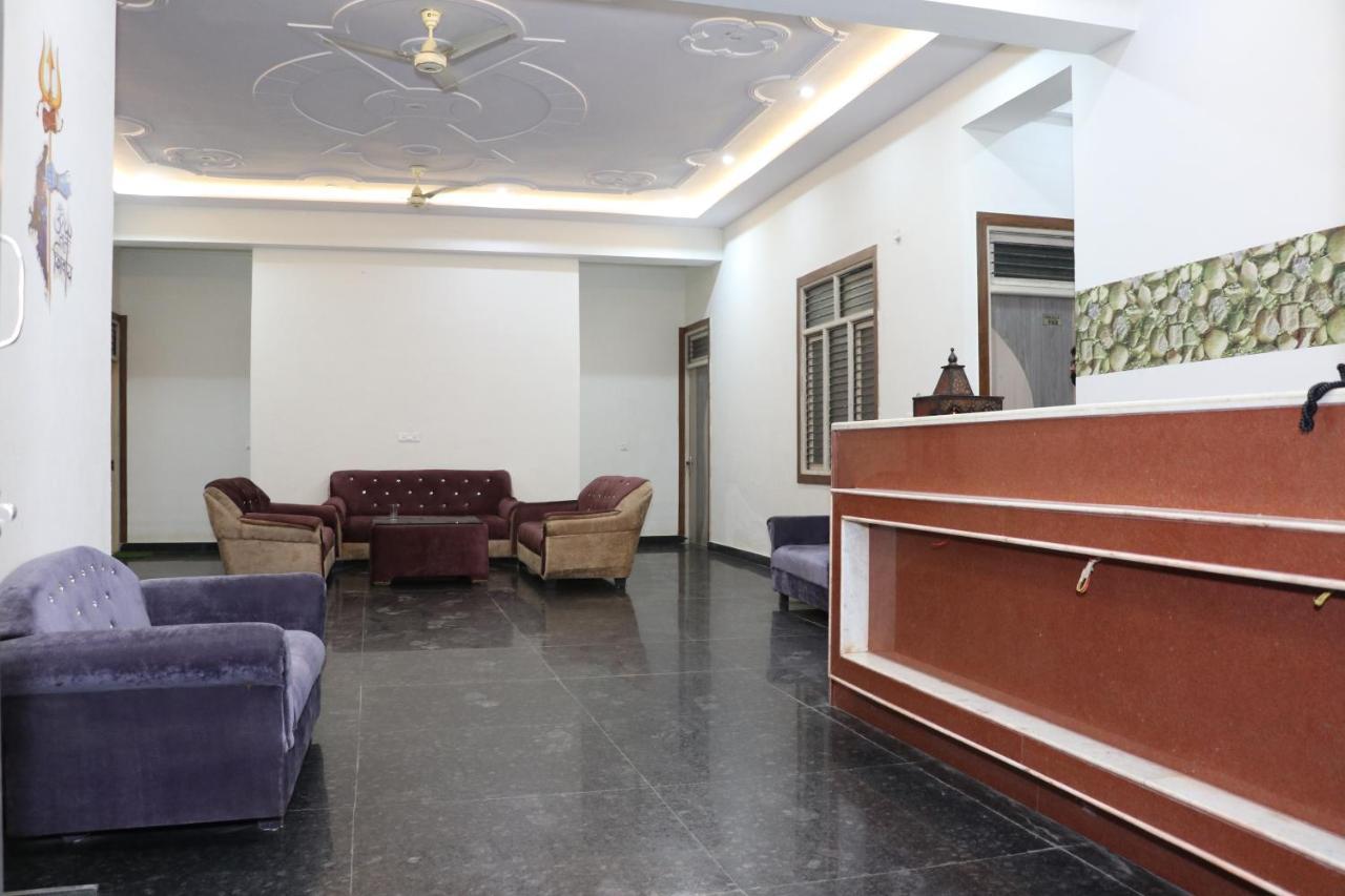Hotel Kcr آغْرا المظهر الخارجي الصورة
